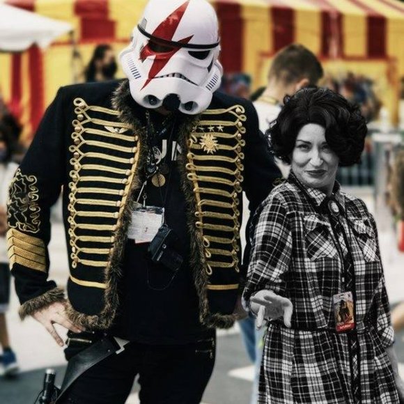 Meet your Posher, Kelly - Picture 3 of 16